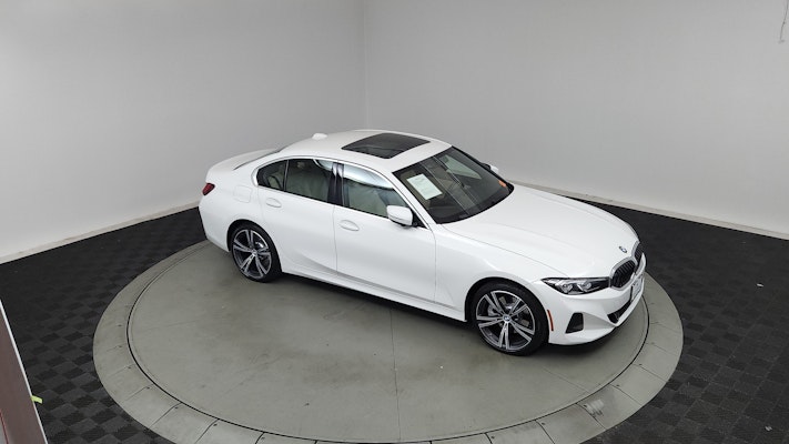 2024 Bmw 330i xDrive photo 5