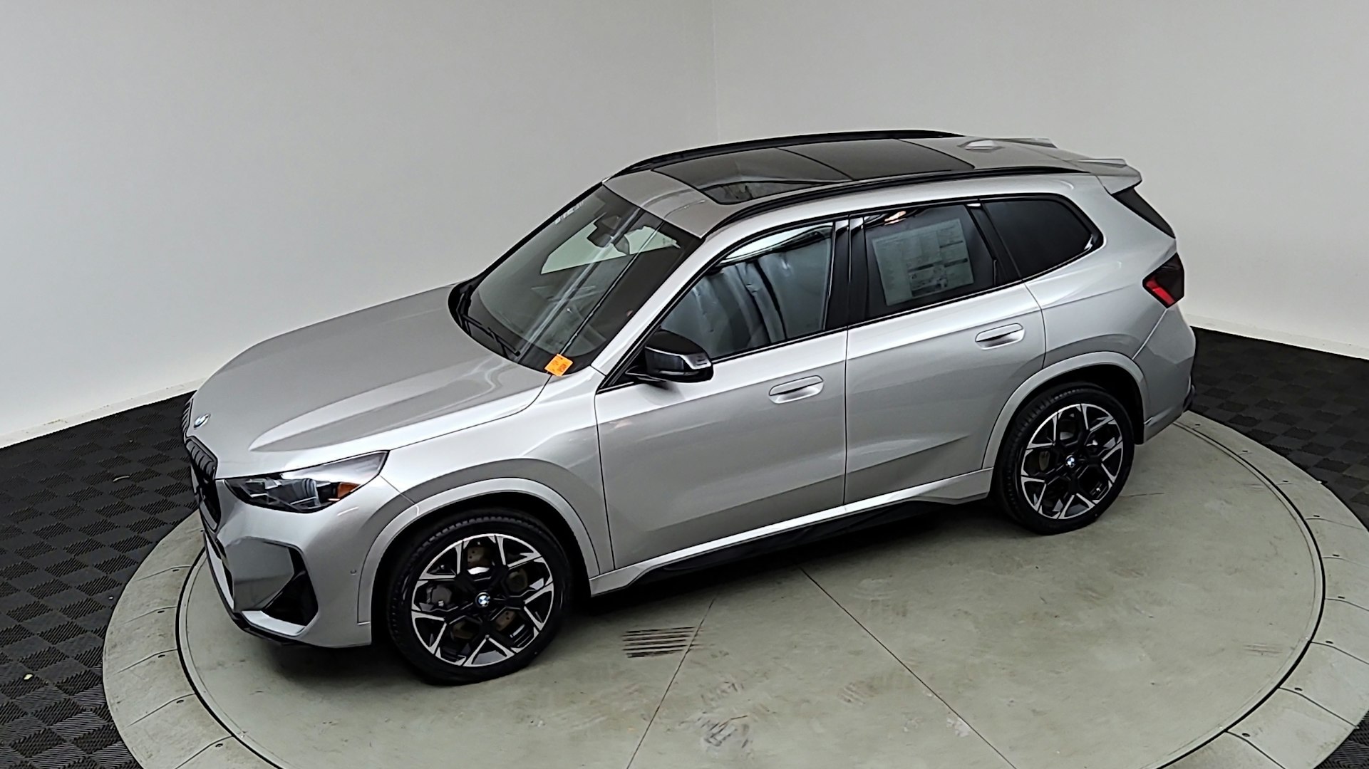 2024 BMW X1 SUVOTY Review: Divisive Driver